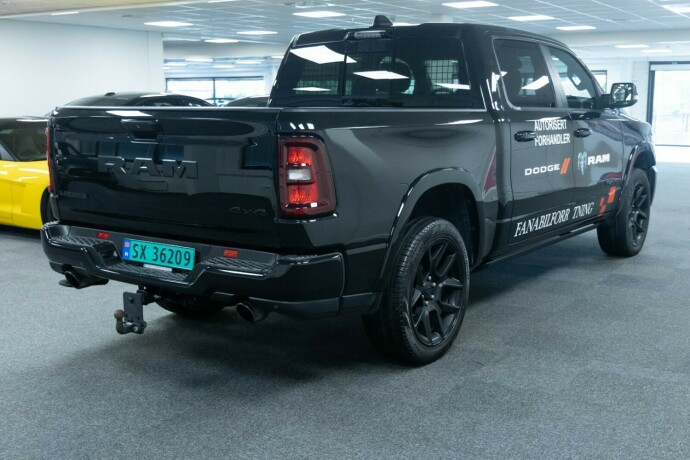 ram-1500-bensin-2025-big-2
