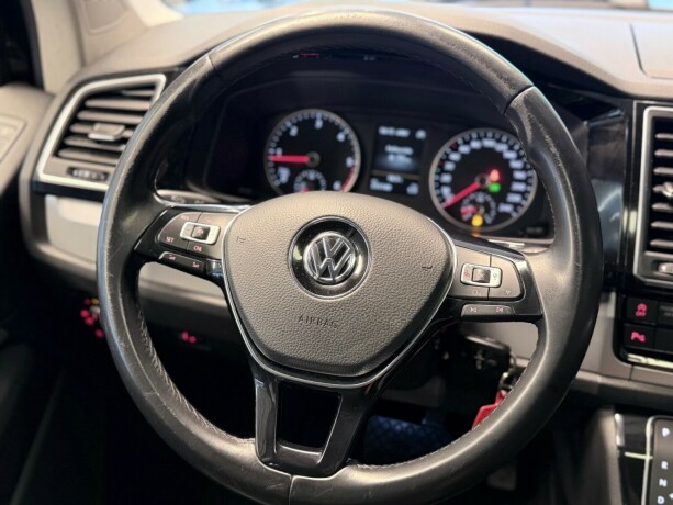 volkswagen-caravelle-diesel-2016-big-19