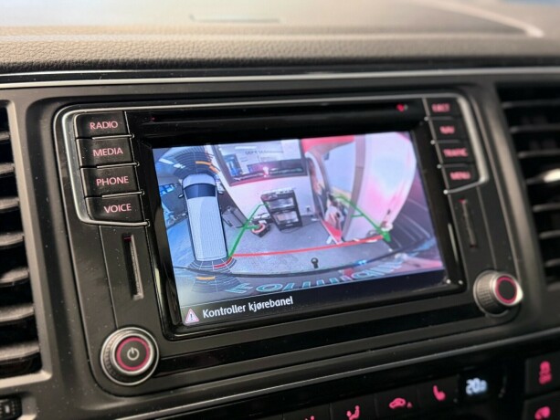volkswagen-caravelle-diesel-2016-big-24
