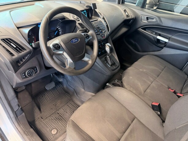 ford-transit-connect-diesel-2018-big-16