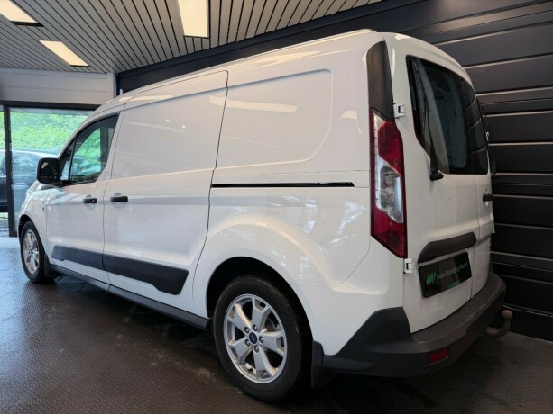ford-transit-connect-diesel-2018-big-4