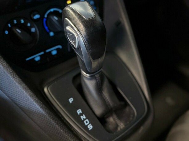 ford-transit-connect-diesel-2018-big-9