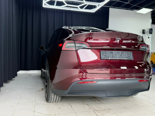 tesla-model-y-elektrisitet-2024-big-10