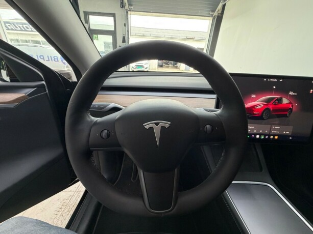 tesla-model-y-elektrisitet-2024-big-17