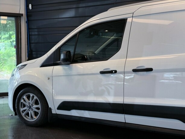 ford-transit-connect-diesel-2019-big-9