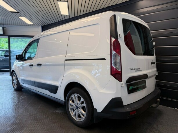 ford-transit-connect-diesel-2019-big-6