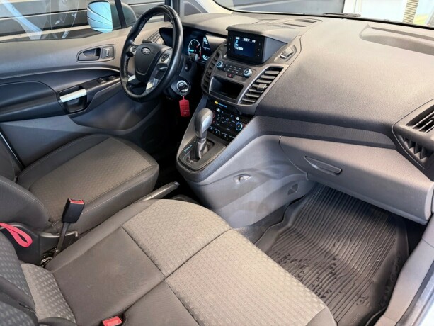 ford-transit-connect-diesel-2019-big-23