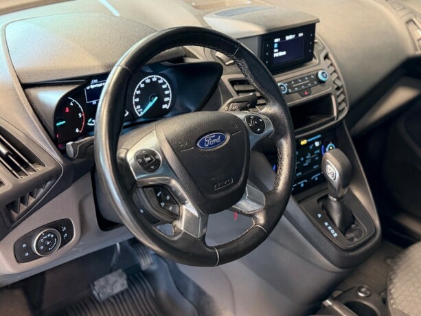 ford-transit-connect-diesel-2019-big-12