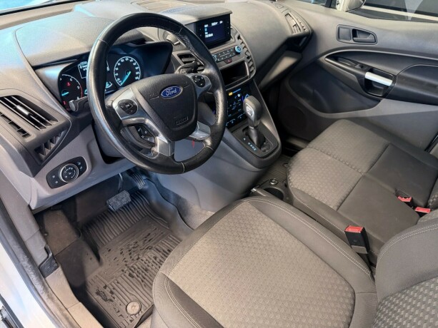 ford-transit-connect-diesel-2019-big-21