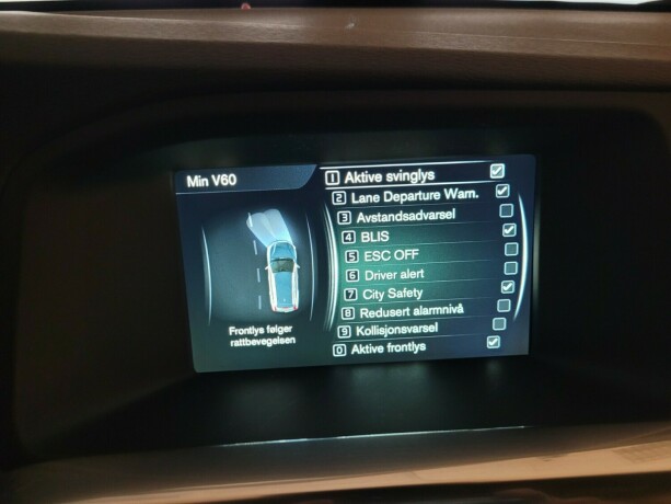 volvo-v60-plug-in-diesel-2016-big-29