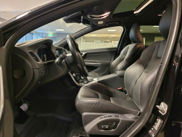 volvo-v60-plug-in-diesel-2016-big-20