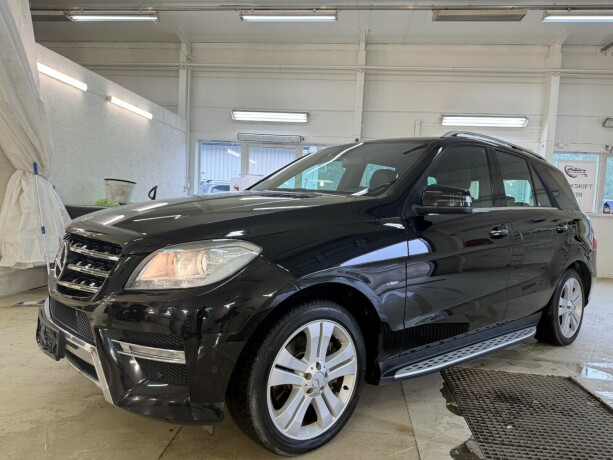 mercedes-benz-ml250-diesel-2012-big-1