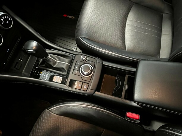 mazda-cx-3-bensin-2019-big-32