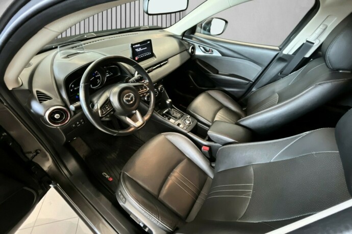 mazda-cx-3-bensin-2019-big-17