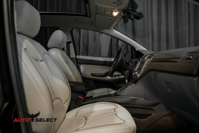 ford-kuga-diesel-2011-big-18