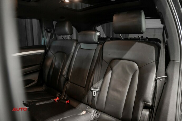 audi-q7-diesel-2011-big-21