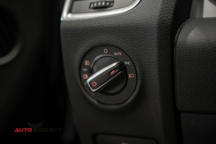 audi-q7-diesel-2011-big-35