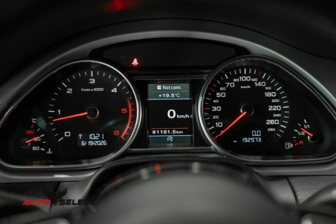 audi-q7-diesel-2011-big-38