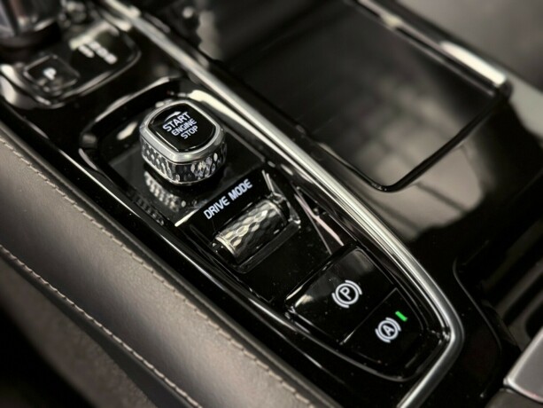 volvo-s90-elektrisitetbensin-2018-big-23
