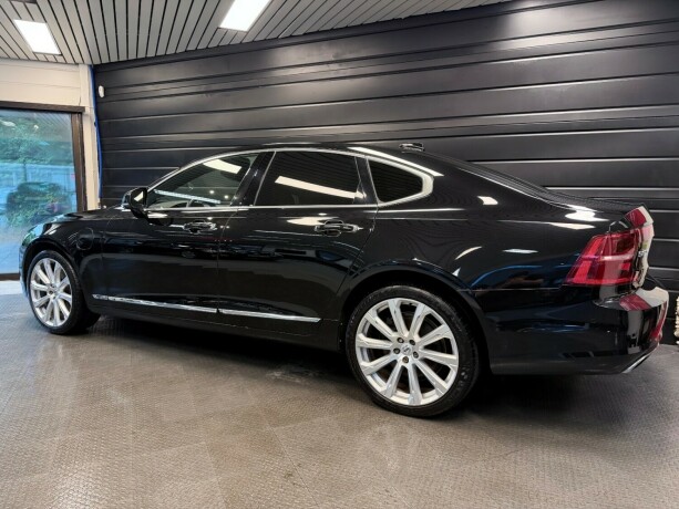 volvo-s90-elektrisitetbensin-2018-big-4