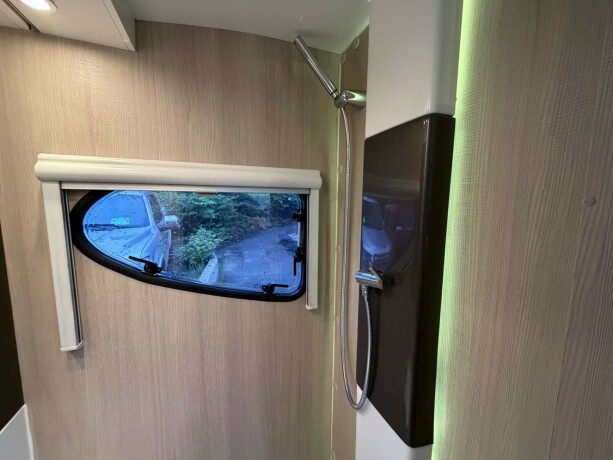 adria-action-361lh-2015-big-22