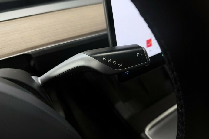 tesla-model-y-elektrisitet-2023-big-23