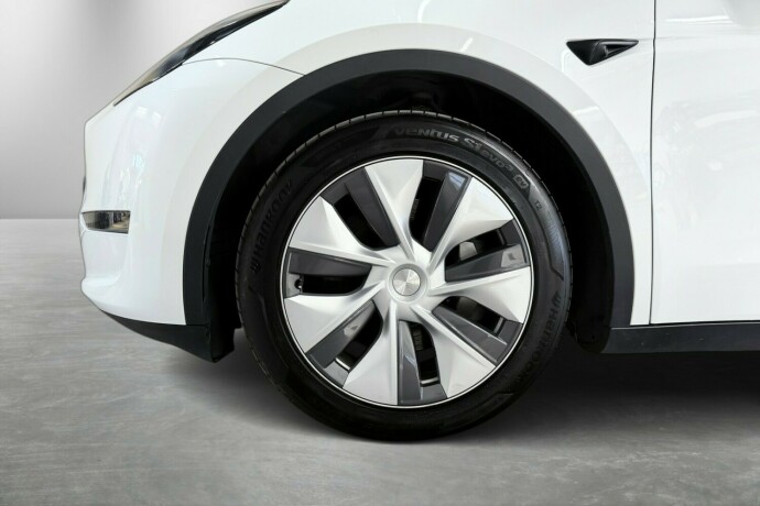 tesla-model-y-elektrisitet-2023-big-7