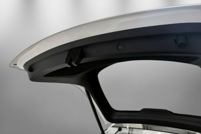 tesla-model-y-elektrisitet-2023-big-15