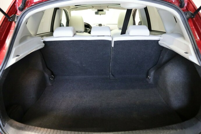 nissan-qashqai-diesel-2012-big-11