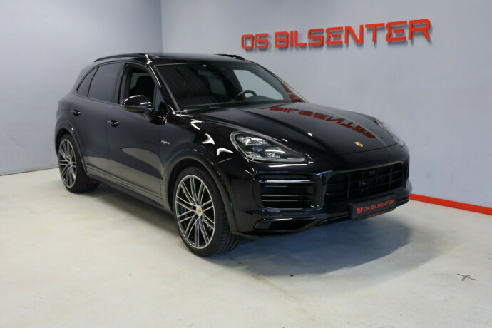 porsche-cayenne-elektrisitetbensin-2020-big-0