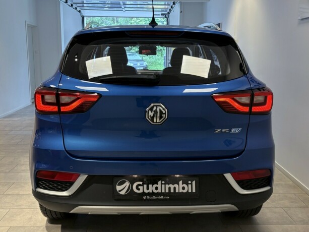 mg-zs-ev-elektrisitet-2021-big-5