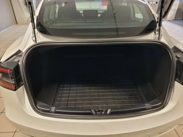 tesla-model-3-elektrisitet-2019-big-17
