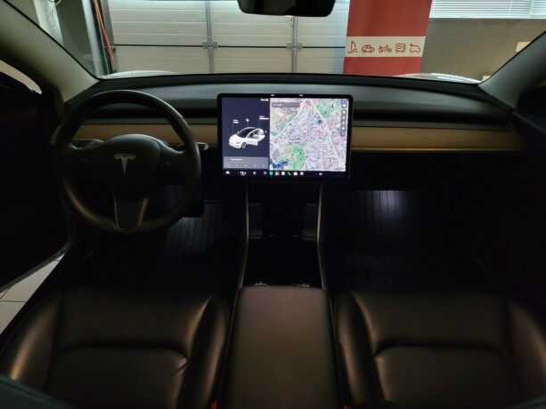 tesla-model-3-elektrisitet-2019-big-35
