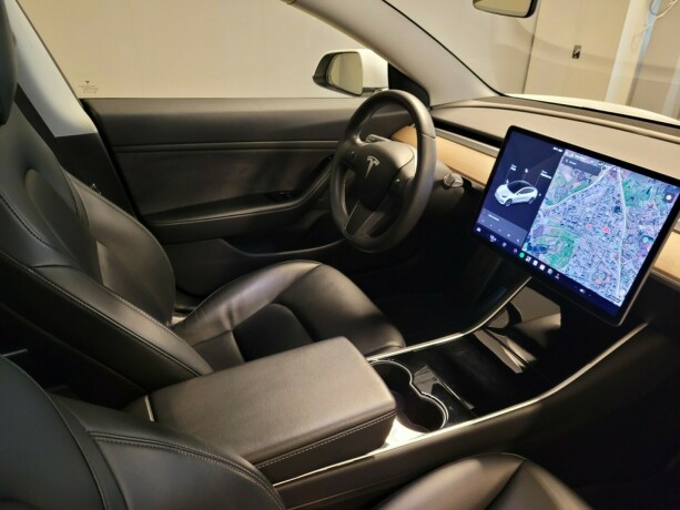 tesla-model-3-elektrisitet-2019-big-13