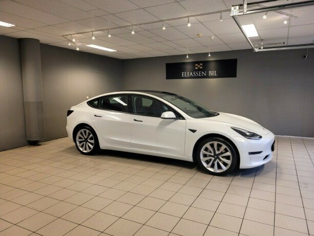 tesla-model-3-elektrisitet-2019-big-2