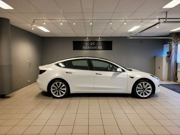 tesla-model-3-elektrisitet-2019-big-3