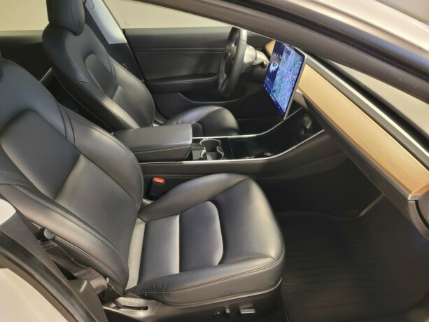 tesla-model-3-elektrisitet-2019-big-14