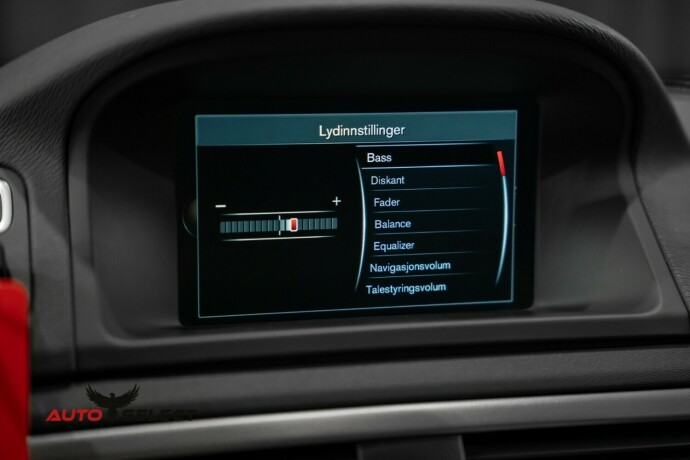 volvo-v70-diesel-2014-big-38