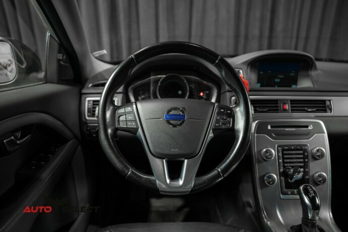volvo-v70-diesel-2014-big-26