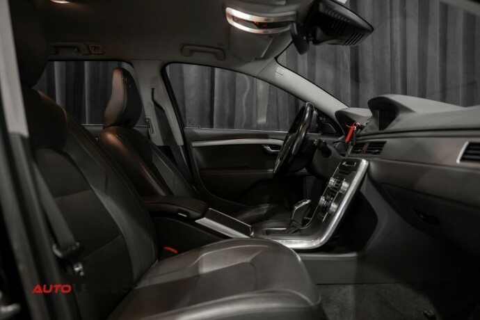 volvo-v70-diesel-2014-big-18