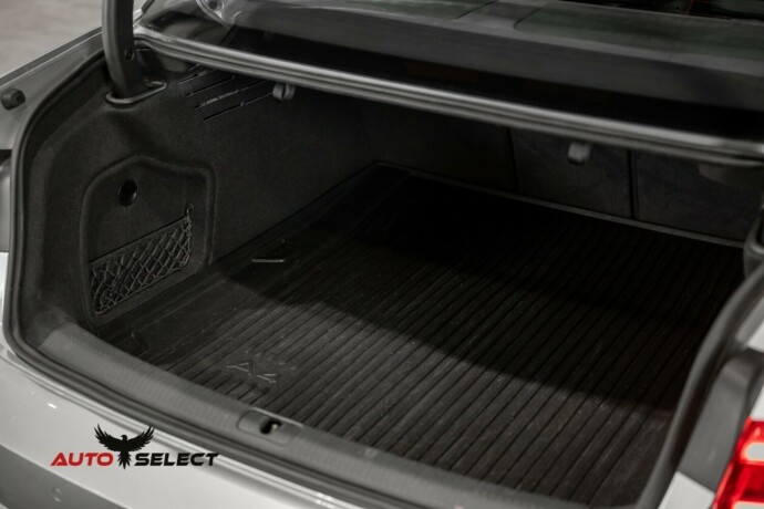 audi-a4-bensin-2016-big-10