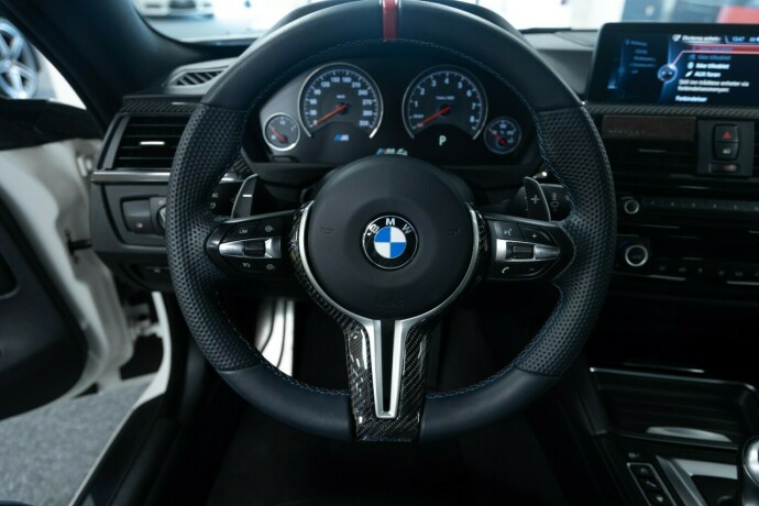 bmw-m4-bensin-2015-big-14