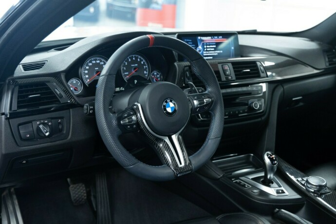 bmw-m4-bensin-2015-big-9