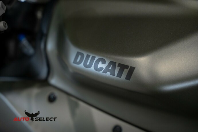 ducati-streetfighter-v2-bensin-2023-big-7