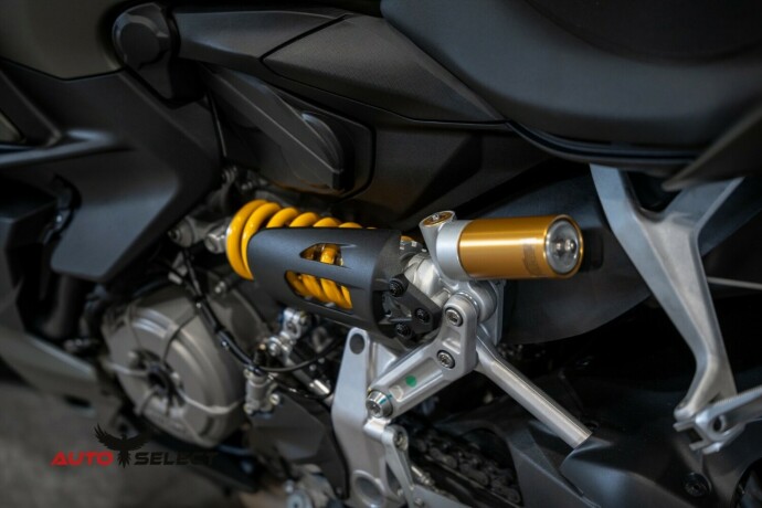 ducati-streetfighter-v2-bensin-2023-big-6