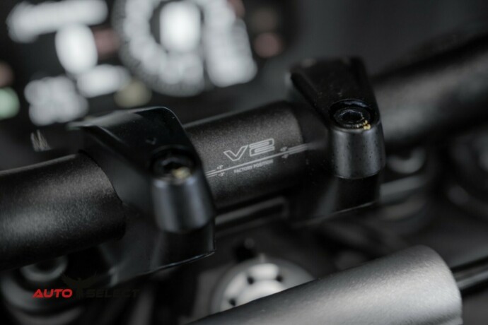 ducati-streetfighter-v2-bensin-2023-big-17