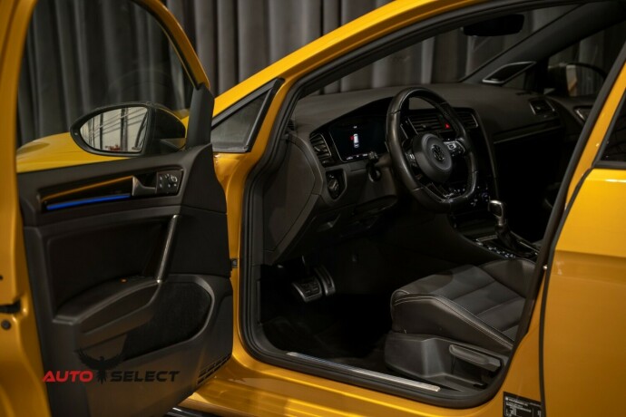 volkswagen-golf-bensin-2017-big-22