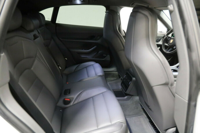 porsche-taycan-cross-turismo-elektrisitet-2022-big-11