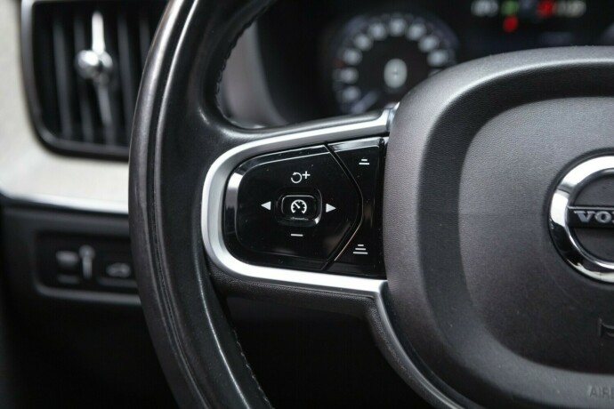 volvo-xc-60-elektrisitetbensin-2018-big-11
