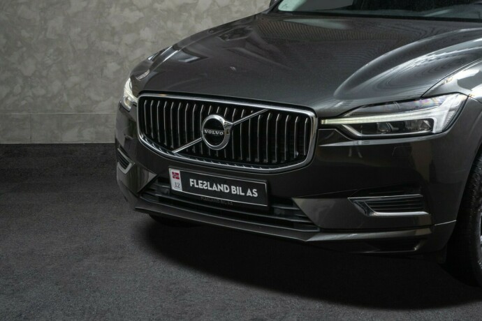 volvo-xc-60-elektrisitetbensin-2018-big-2